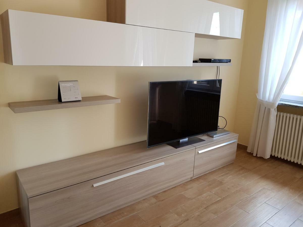 Apartamento De Candia House Rescaldina Exterior foto